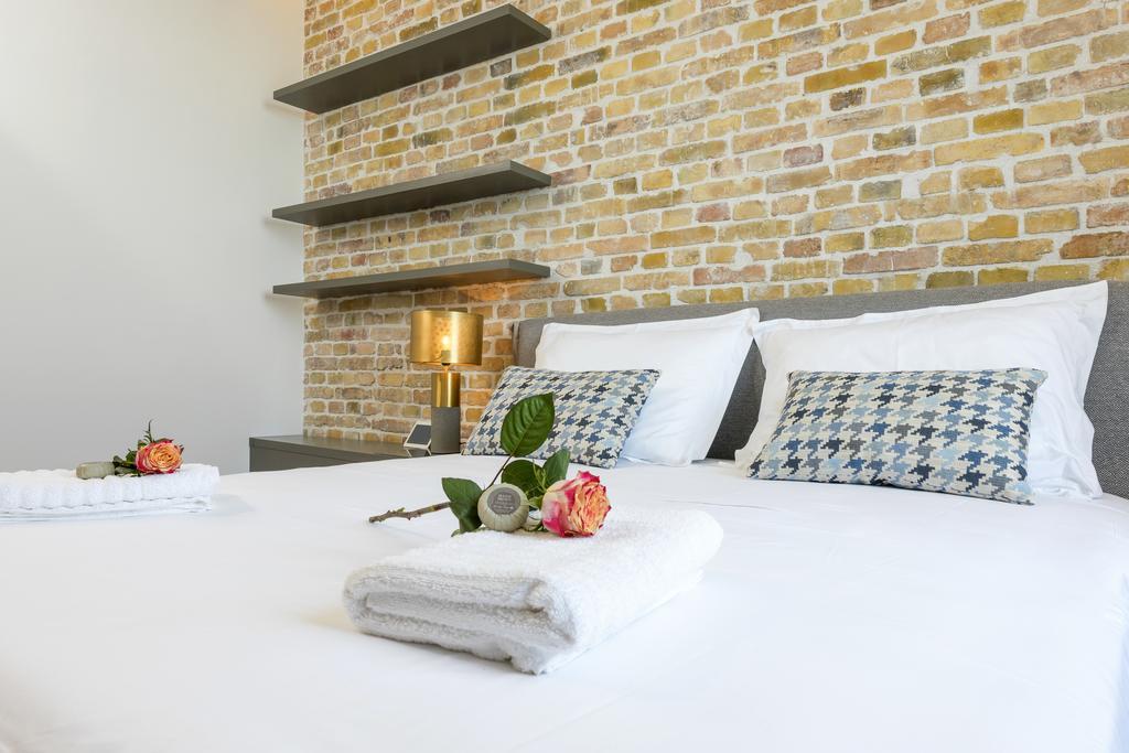 Riva Agava Split Waterfront Apartman Kültér fotó